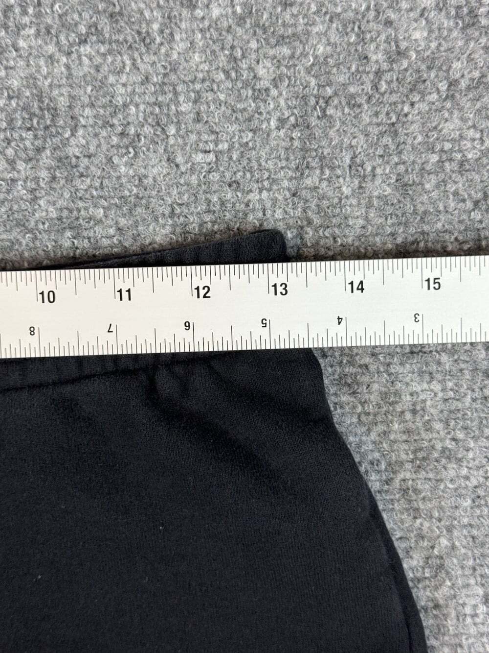 Tna Aritzia Cozy Fleece Women’s Athletic Short Shorts Black XS Elastic Waist - Picture 4 of 6